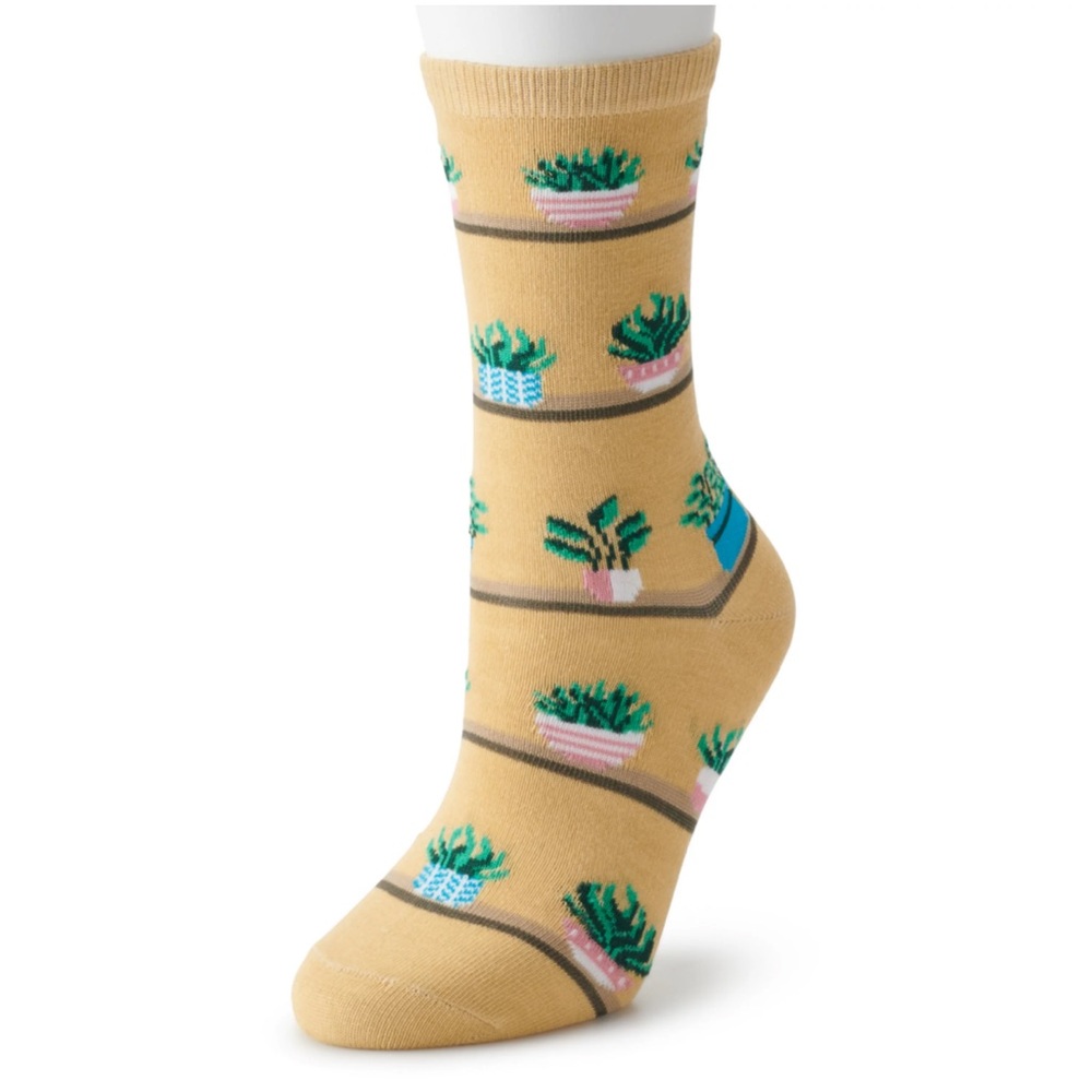Brand new with Tags Ladies Plant Print Crew Socks One Size